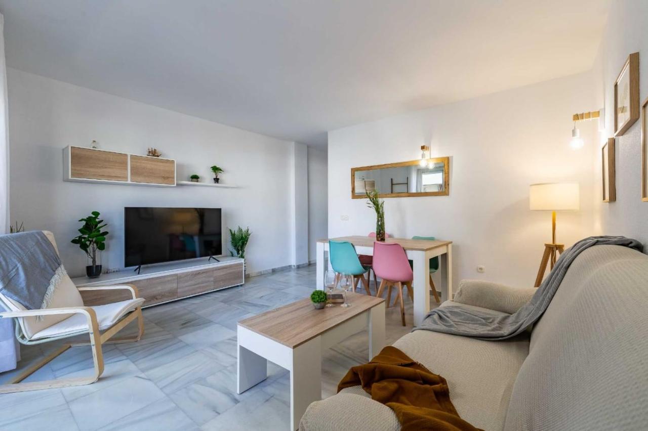 Fuengirola Los Boliches Paseo Maritimo Rey De Espana Esquina Lope De Vega 1 Dormitorio Mas Sofa Cama Salon Mas Cama Supletoria Exterior photo
